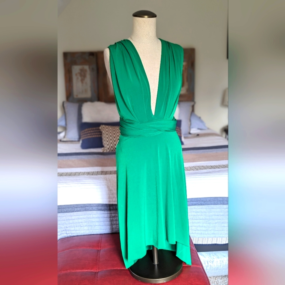 Von Vonni Transformer Dress Hi Lo